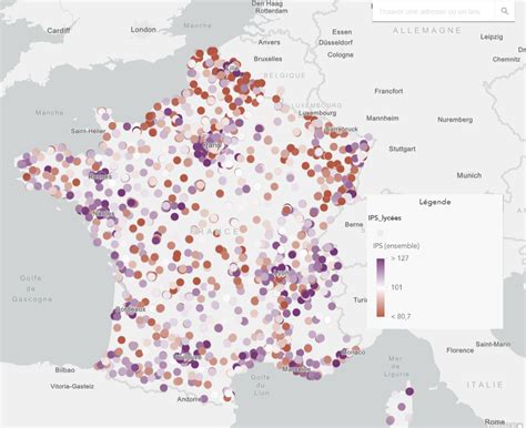 Carte de France interactive localisant les principaux points de collecte et centres de tri d'associations solidaires