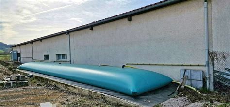 Installation d'une citerne souple sur une aire de stockage stabilisée