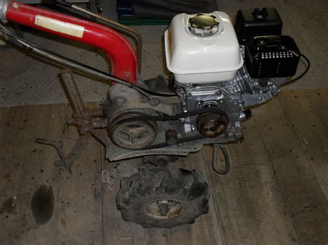 Motoculteur Honda F28 avec moteur G28