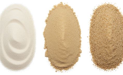 Comparaison visuelle entre un sable calcaire concassé et un sable de rivière roulé