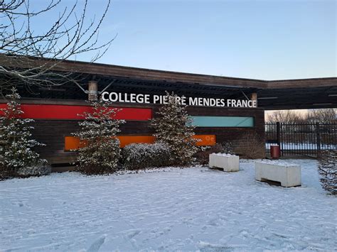 Collège Pierre Mendès France façade