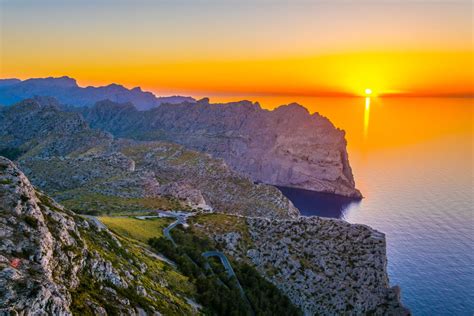 Vue panoramique de la Serra de Tramuntana à Majorque