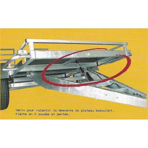 Schéma technique montrant le mécanisme de basculement assisté d'une remorque Agri-Fab