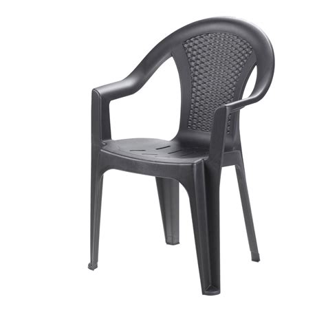 Chaise en plastique marron rempaillée