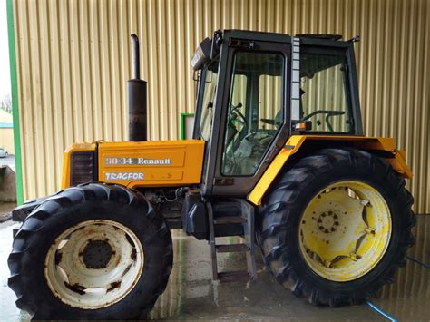 Tracteur Renault 90-34 TX Tracfor restauré