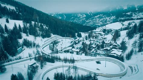 Piste olympique de bobsleigh de La Plagne