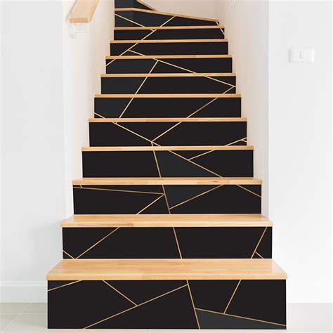 escalier avec stickers lierre