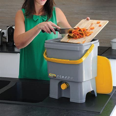 composteur de cuisine bokashi fermé