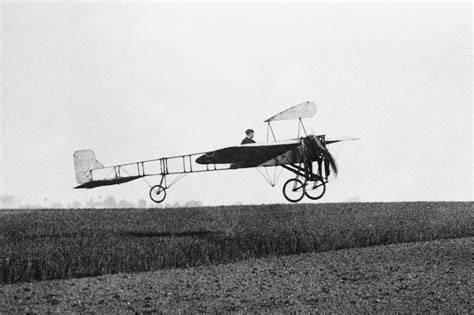 Louis Blériot et le Blériot XI