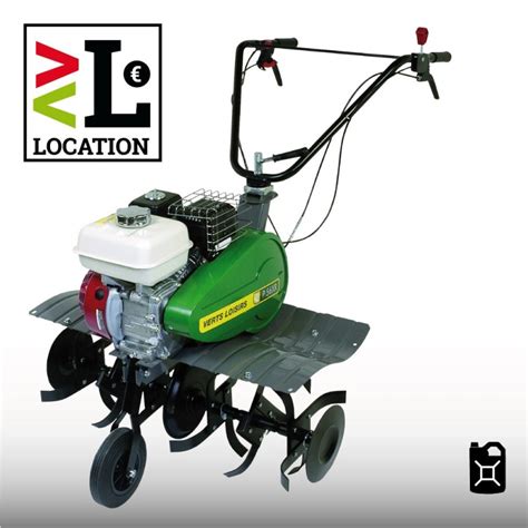 Motobineuse Verts Loisirs au travail dans un potager