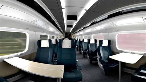 Intérieur d'un train Alfa Pendular en première classe