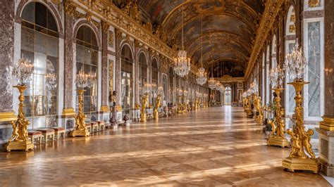 Palais de Versailles : Ornementation baroque