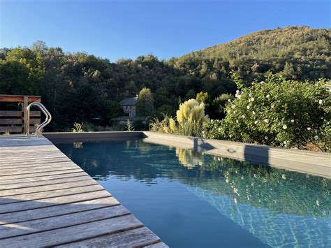 Piscine extérieure d'une chambre d'hôtes