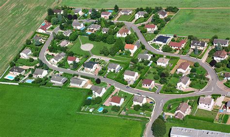 Vue aérienne d'un lotissement résidentiel