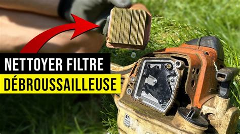 Image d'un utilisateur nettoyant le filtre à air d'une débroussailleuse Stihl