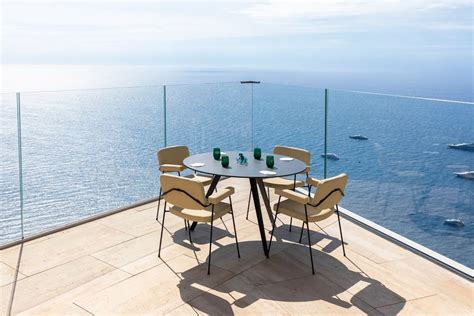 Terrasse d'un studio avec vue sur la mer