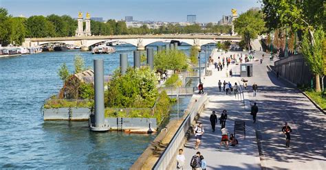 Vue des berges de la Seine à Paris