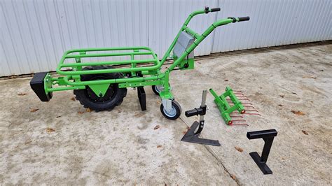 Comparaison visuelle avant/après l'utilisation d'une lame de désherbage EMILY