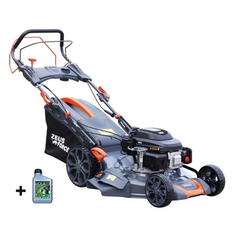Tondeuse autotractée TEB T4 vue d'ensemble dans un jardin