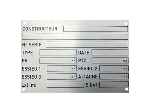 Localisation de la plaque constructeur sur le carter de la tondeuse