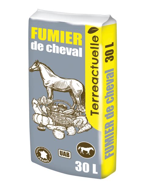 Panier d'achat avec différents formats de fumier de cheval en sac