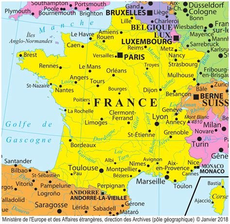 Carte de France avec des points indiquant les lieux des piquages privés (Paris, Clamecy, Crest, Alençon, Rouen, Nièvre, Cosne, Moulin-Engilbert)