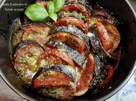 aubergine et tomate côte à côte