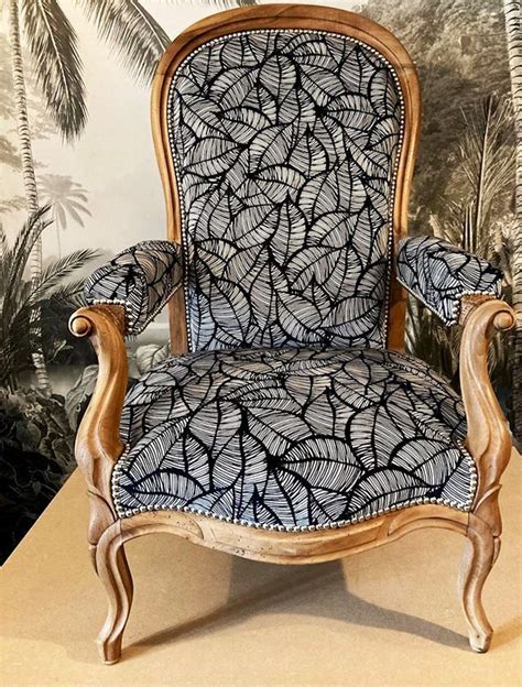Tissus pour fauteuil avec motifs paon et hibiscus bleu