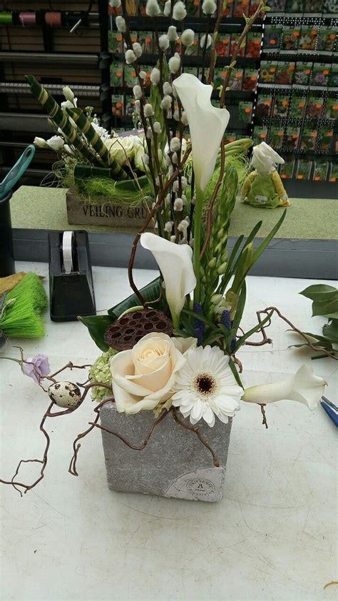 Exemples de compositions florales avec des tulipes