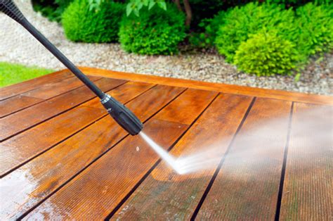 nettoyage haute pression d'une terrasse
