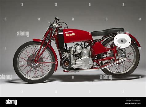Benelli 250/4 compressore