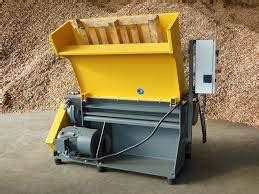 broyeur de palettes en fonctionnement