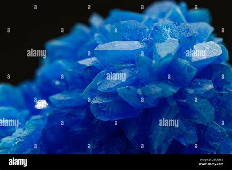 Cristaux bleus de sulfate de cuivre