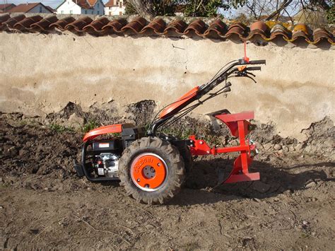 Motoculteur avec contrepoids