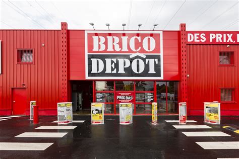 Façade du magasin Brico Dépôt à Crèches-sur-Saône