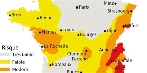 Carte des zones de risque dans le Var (plages et zones forestières)