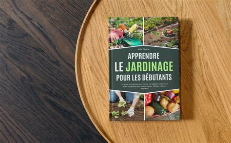 Pile de livres sur le jardinage bio et la permaculture