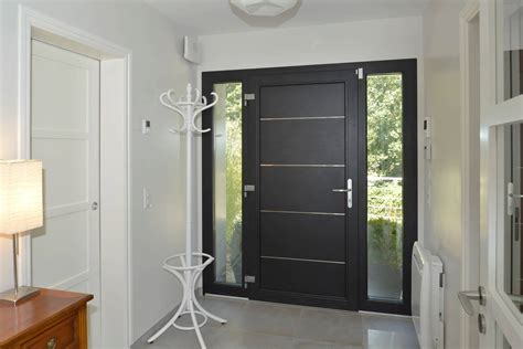 Exemples de portes d'entrée modernes et traditionnelles
