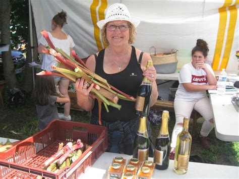 fête de la rhubarbe Pont-Audemer