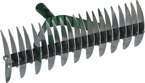 Détail des dents de scarificateur artisanales
