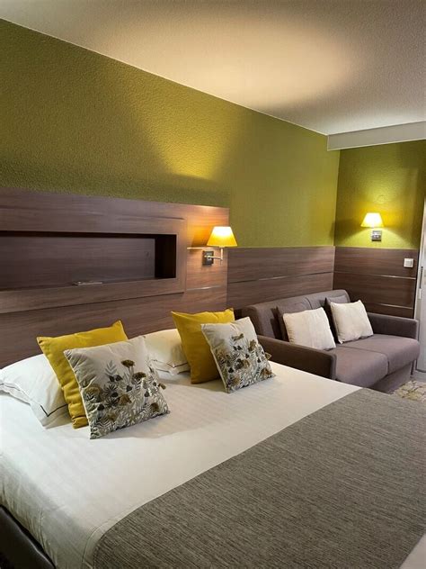 Intérieur d'une chambre Privilège de l'Hôtel Le Fruitier