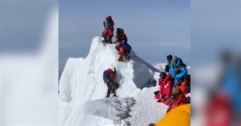 Alpinistes sur l'Everest