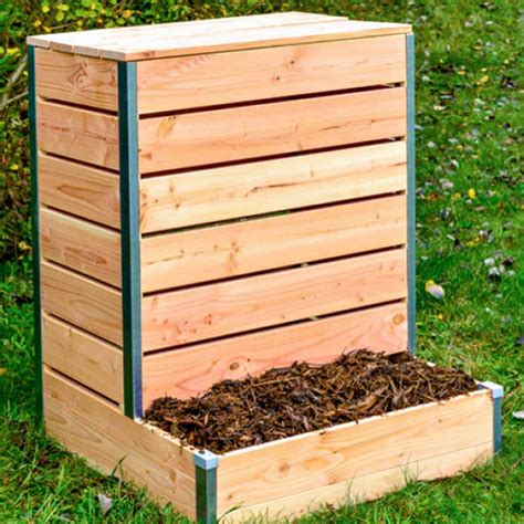 Composteur en bois avec couvercle et trappe inférieure