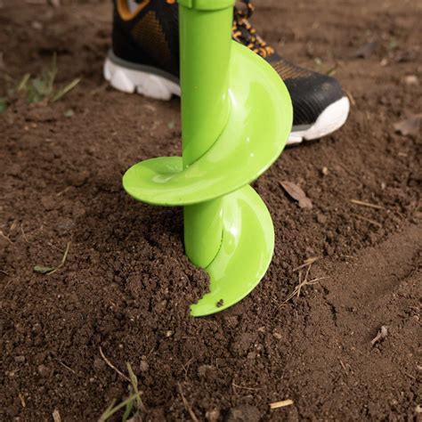 Tarière pour planter des arbres