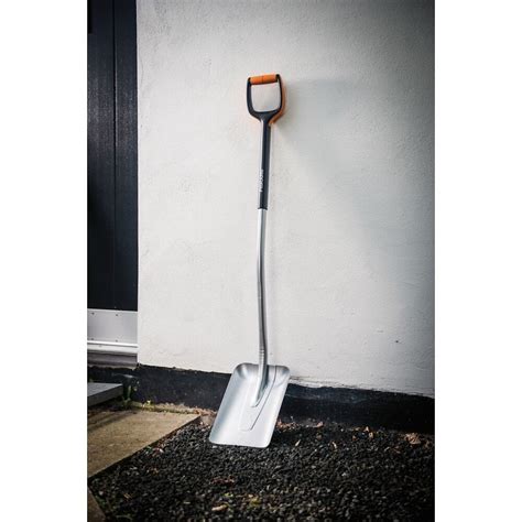 Pelle Fiskars Xact