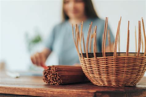 Artisanat de vannerie utilisant des lianes naturelles