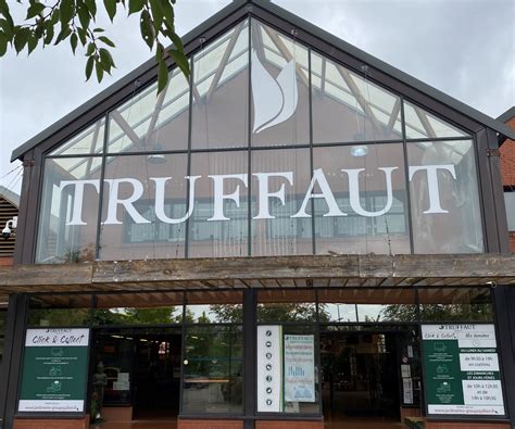 façade de la jardinerie Truffaut Mauguio