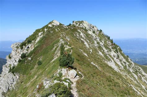 Panorama depuis la croix de la Pointe de Rognier