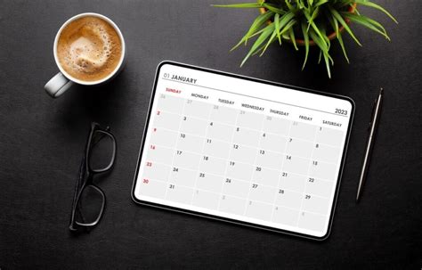 Photo d'un agenda numérique et d'un espace de réception accueillant