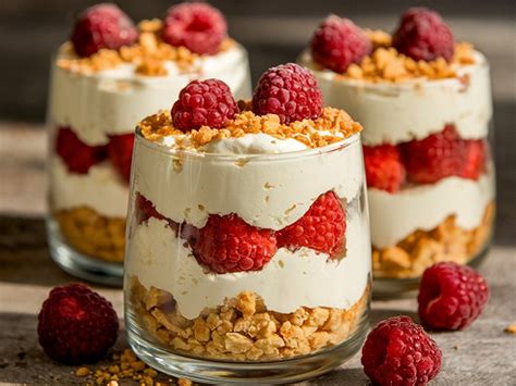 Tiramisu aux framboises et spéculoos en verrine